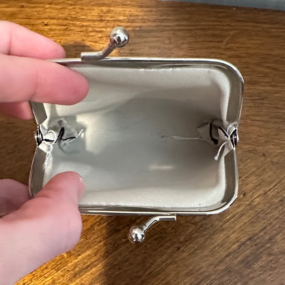 Holographic Geometric Coin Purse - Picture 2 of 3